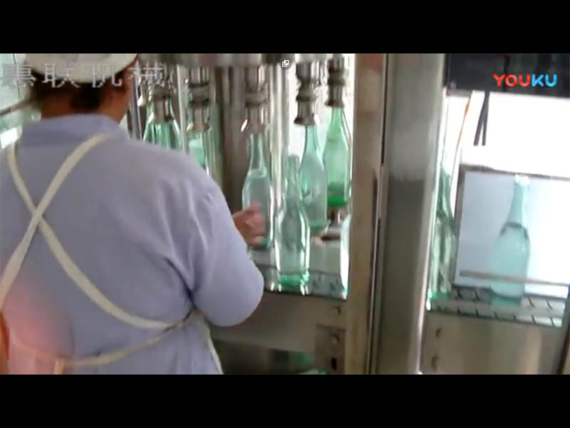 酒類灌裝機