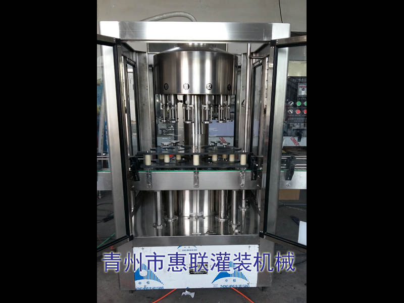 葡萄酒灌裝機