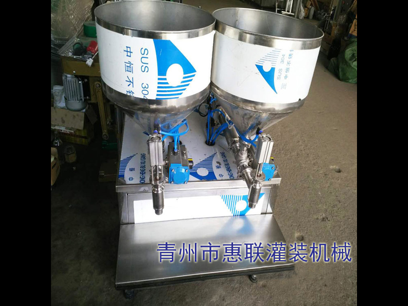 單雙頭醬類灌裝機(jī)