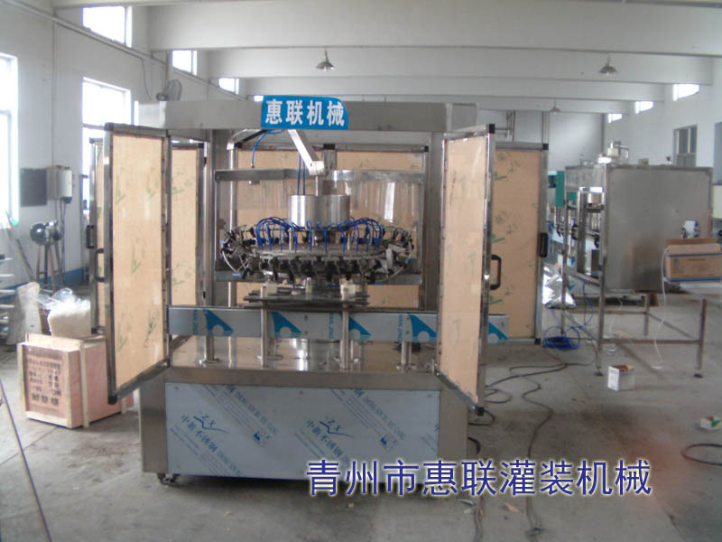 24頭翻轉(zhuǎn)式?jīng)_瓶機